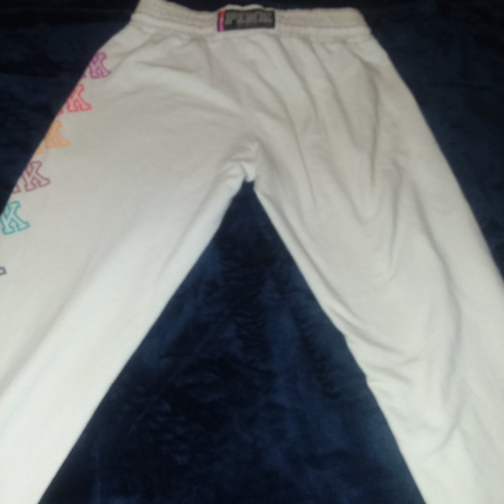V.S.PINK sweat set RARE! - Picture 7 of 10